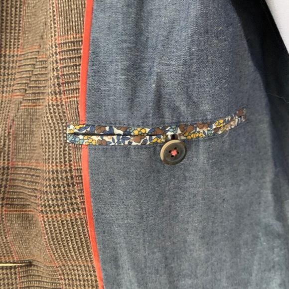 TED BAKER Sharp Shoulder Blazer with Elbow Patches - Picture 4 of 5